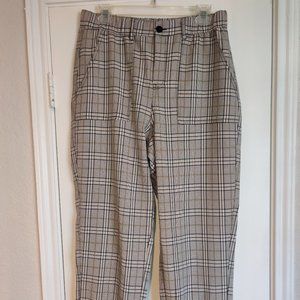 Plaid casual/dressy joggers